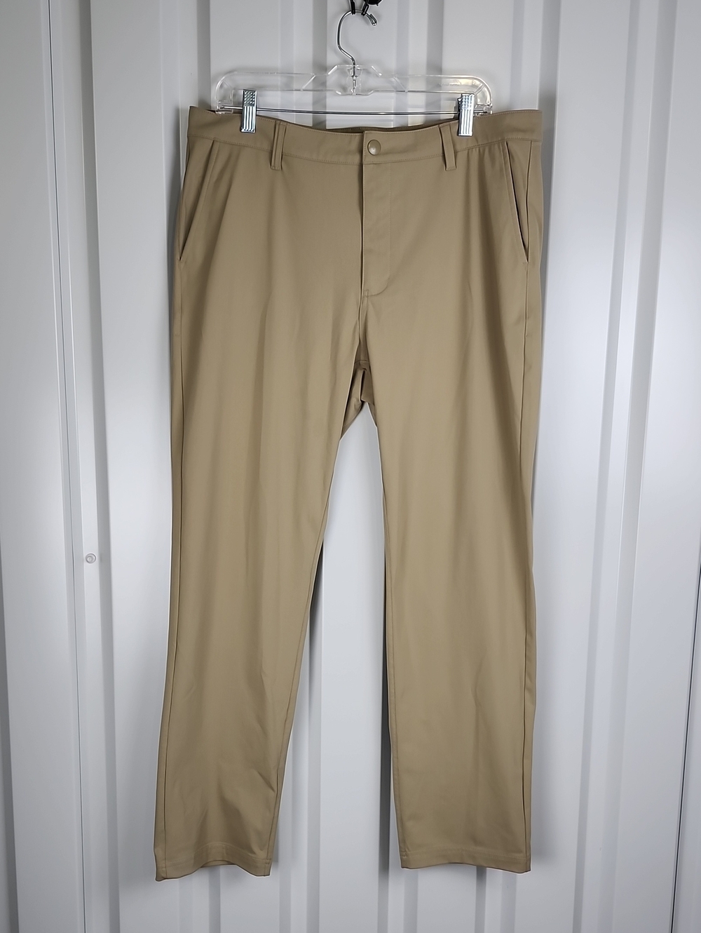 Quince Men's Tan Protech Golf Performance Chino Pants Size 36x30 UPF50 Stretch
